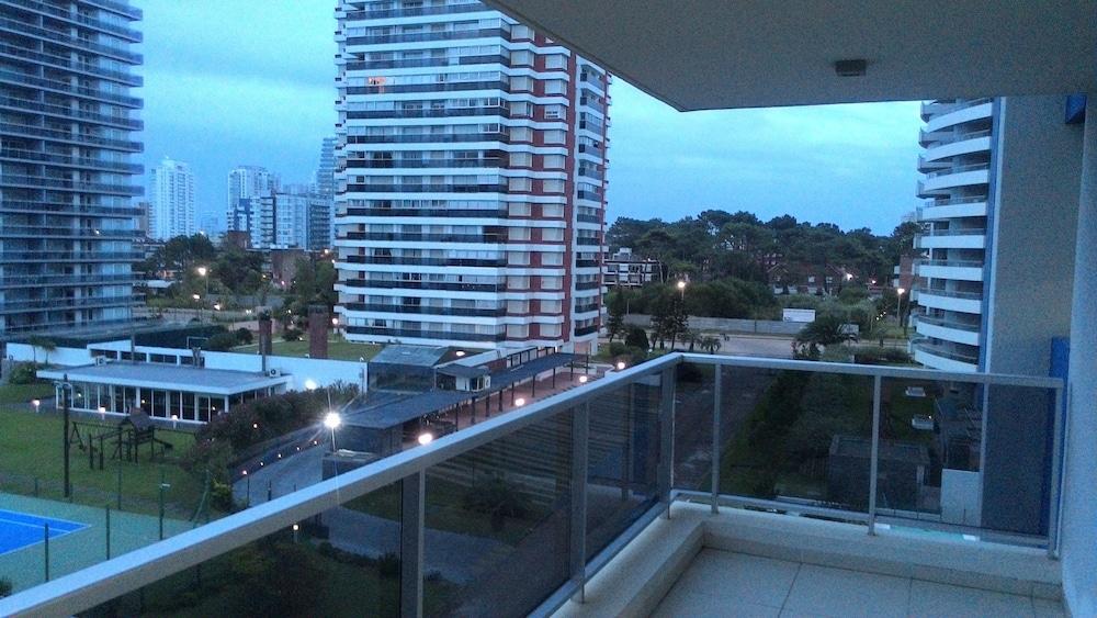 Arenas Del Mar Aparthotel Punta del Este Exterior photo